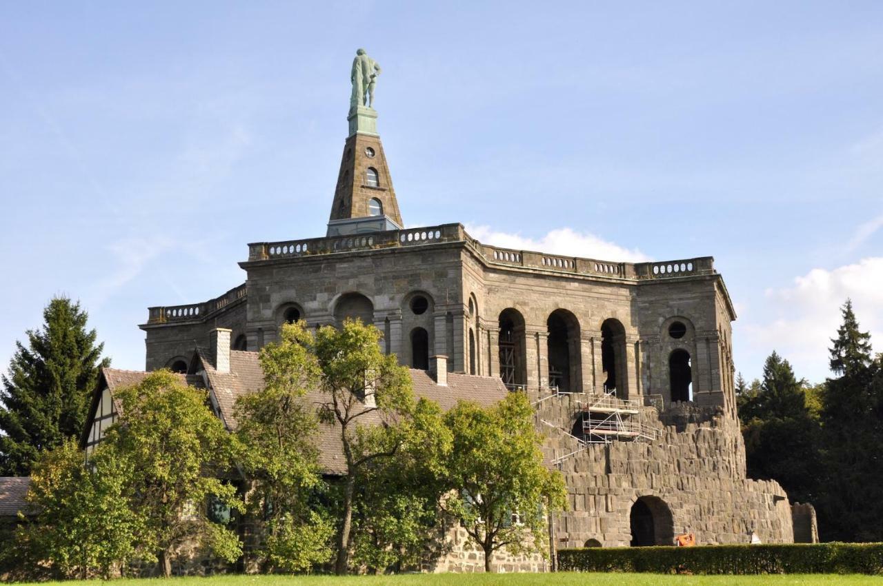 Ruhige und gemütliche Ferienwohnung in Calden Exterior foto